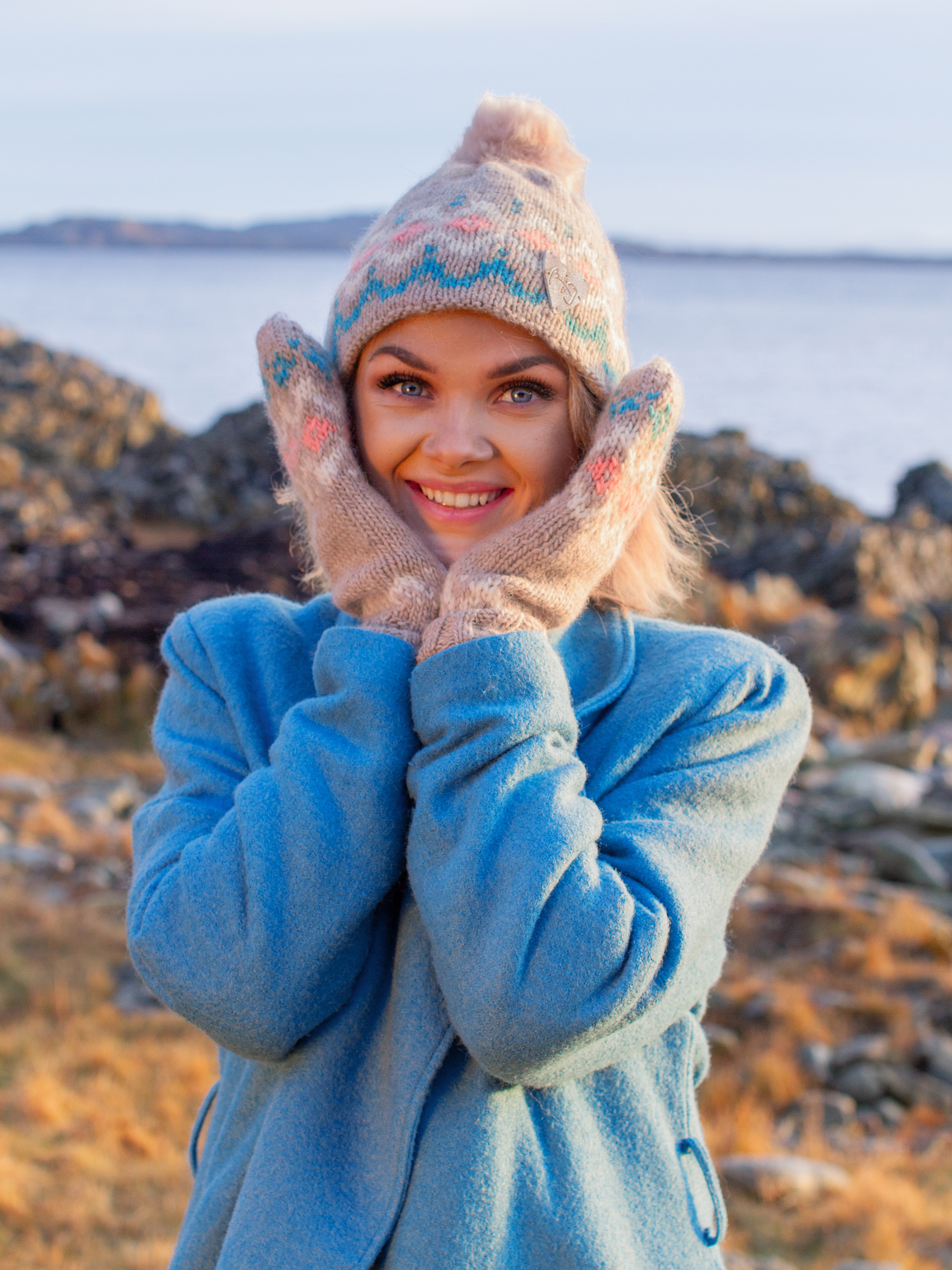 422K-06d VINUR hue og vanter