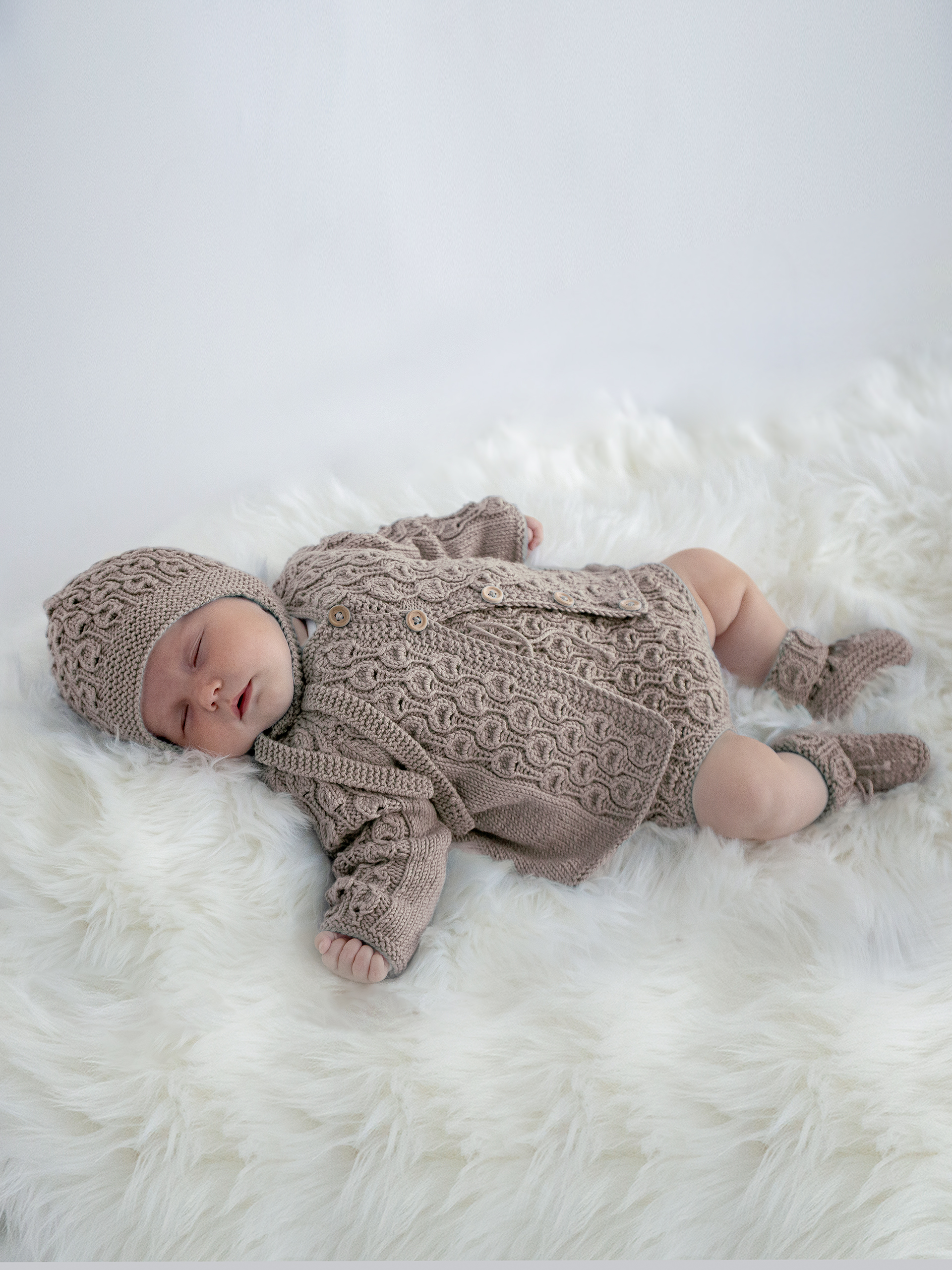 Vugge rompersæt beige