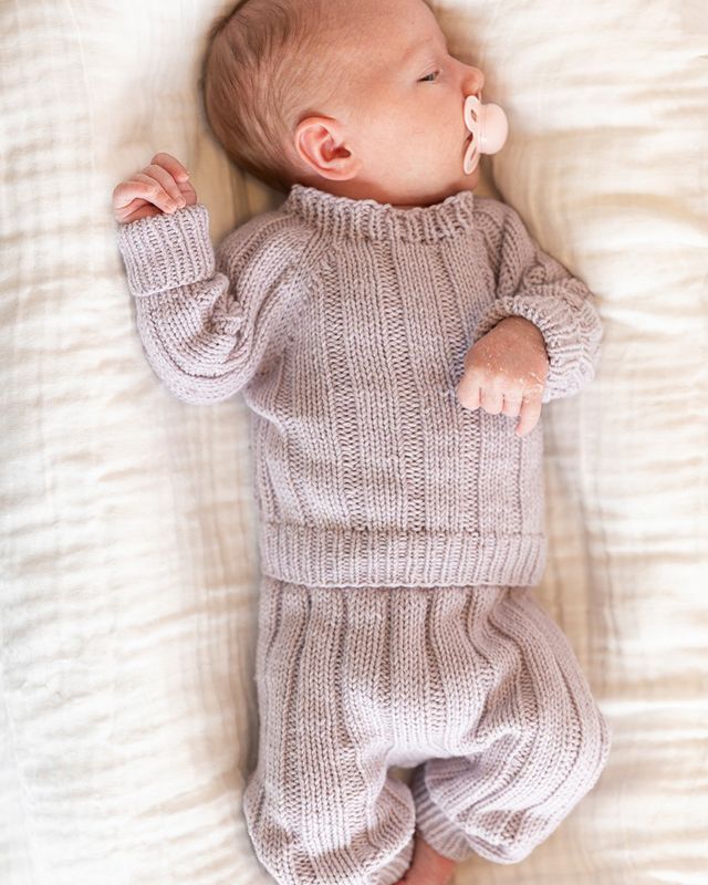 0012-2a Mys-sweater og -bukser
