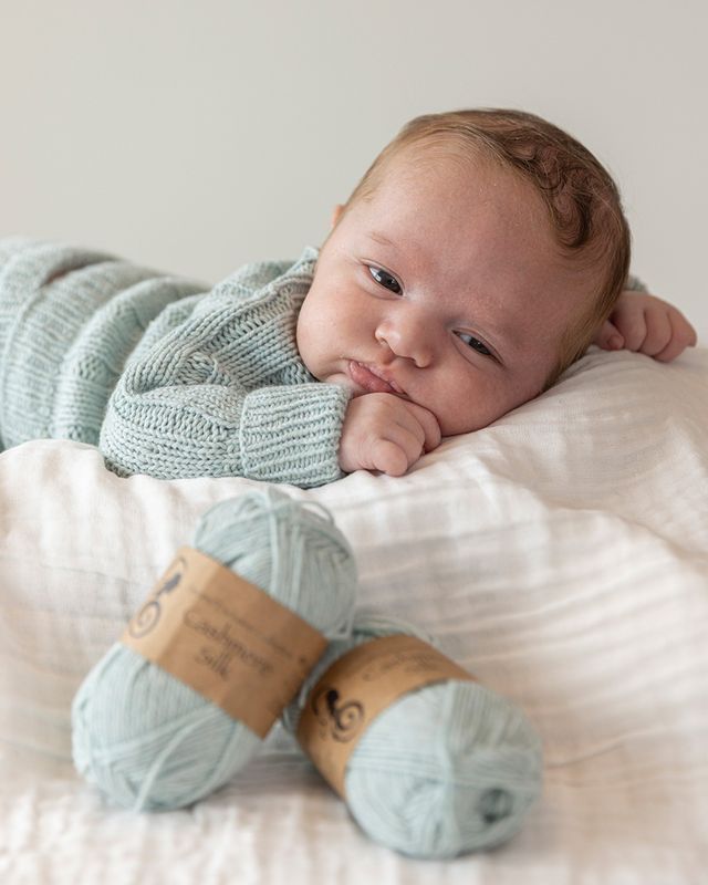 0012-2d Mys-sweater og -bukser