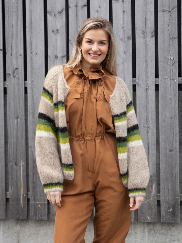 01-12b Dandelion raglan jakke