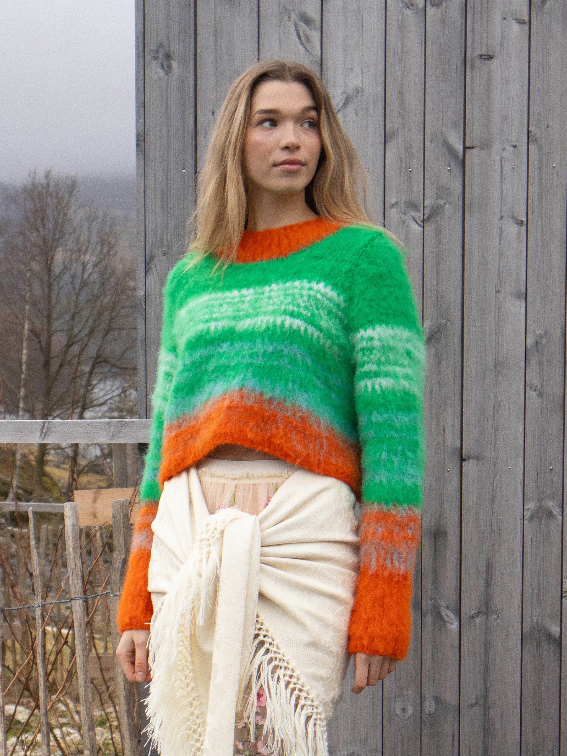 01-15b Bursti genser