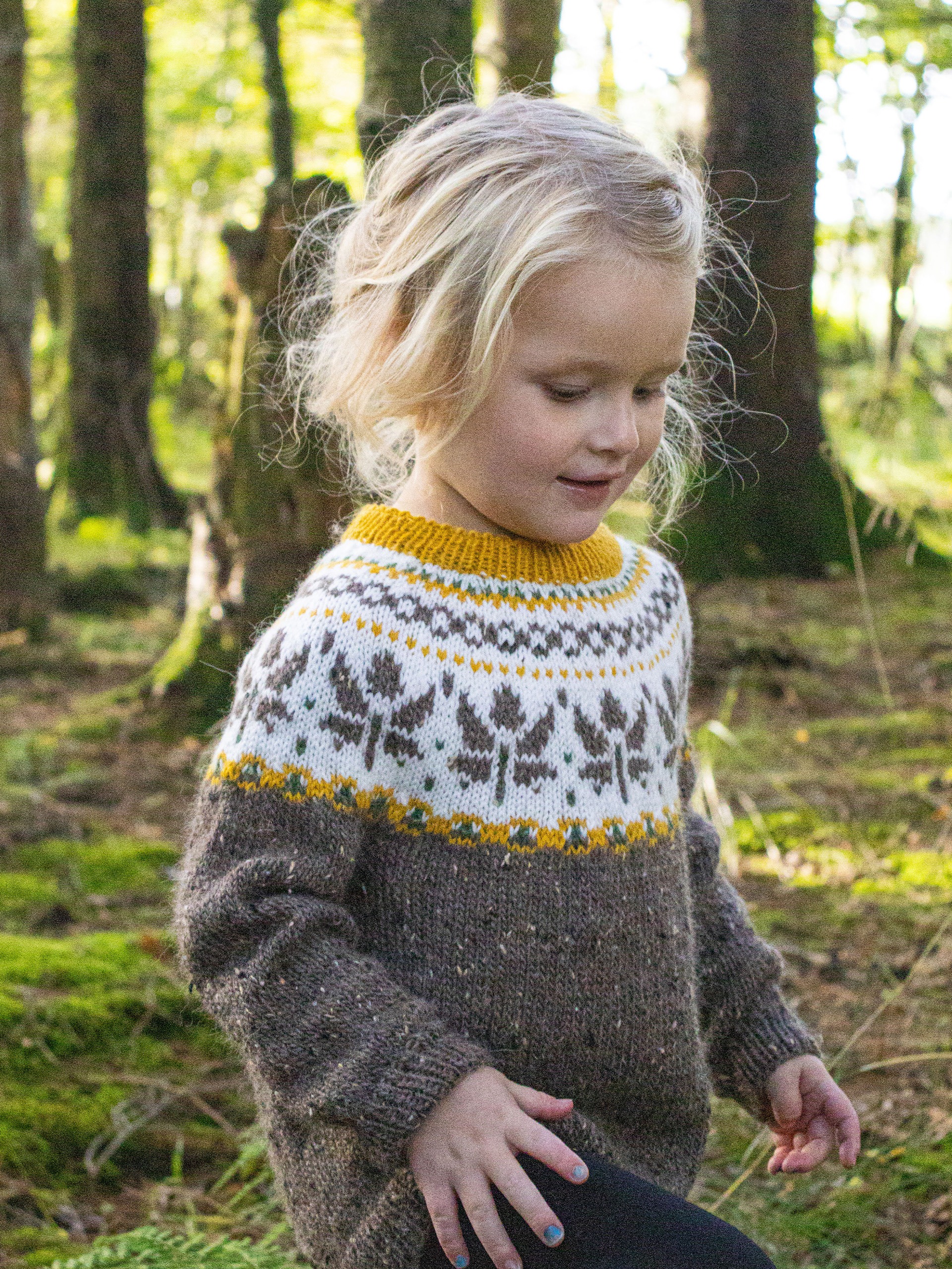 104-17 Hedvig genser