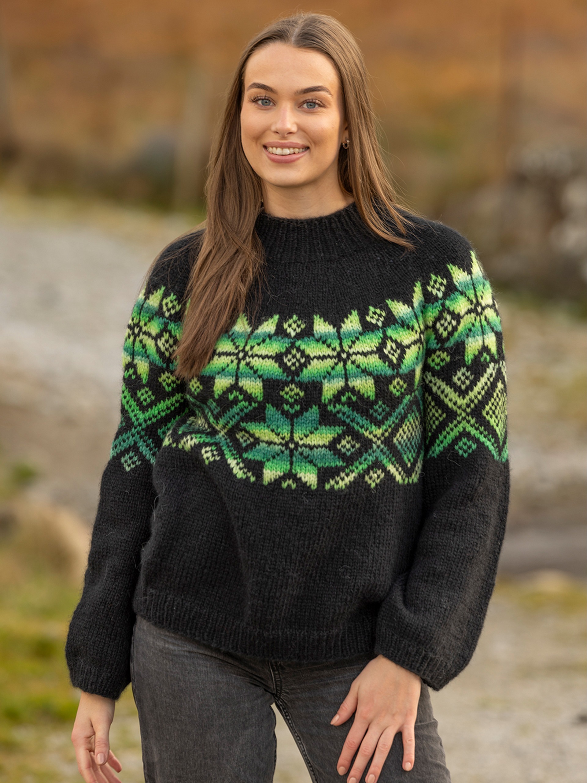 2416-2b Luna sweater