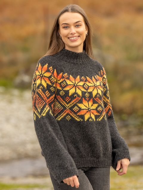 2416-2b Luna sweater