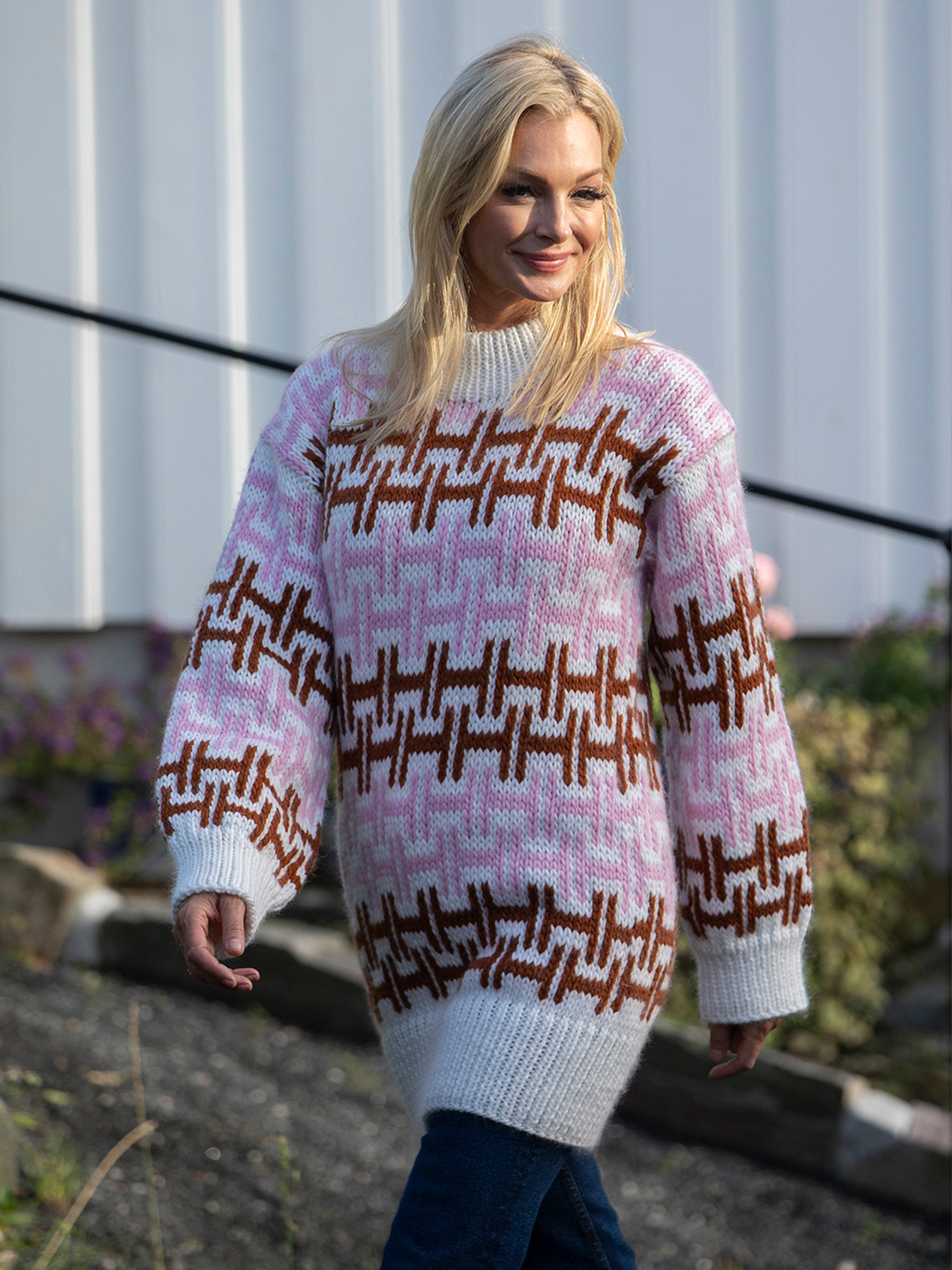 2426-12 Cherry pie genser