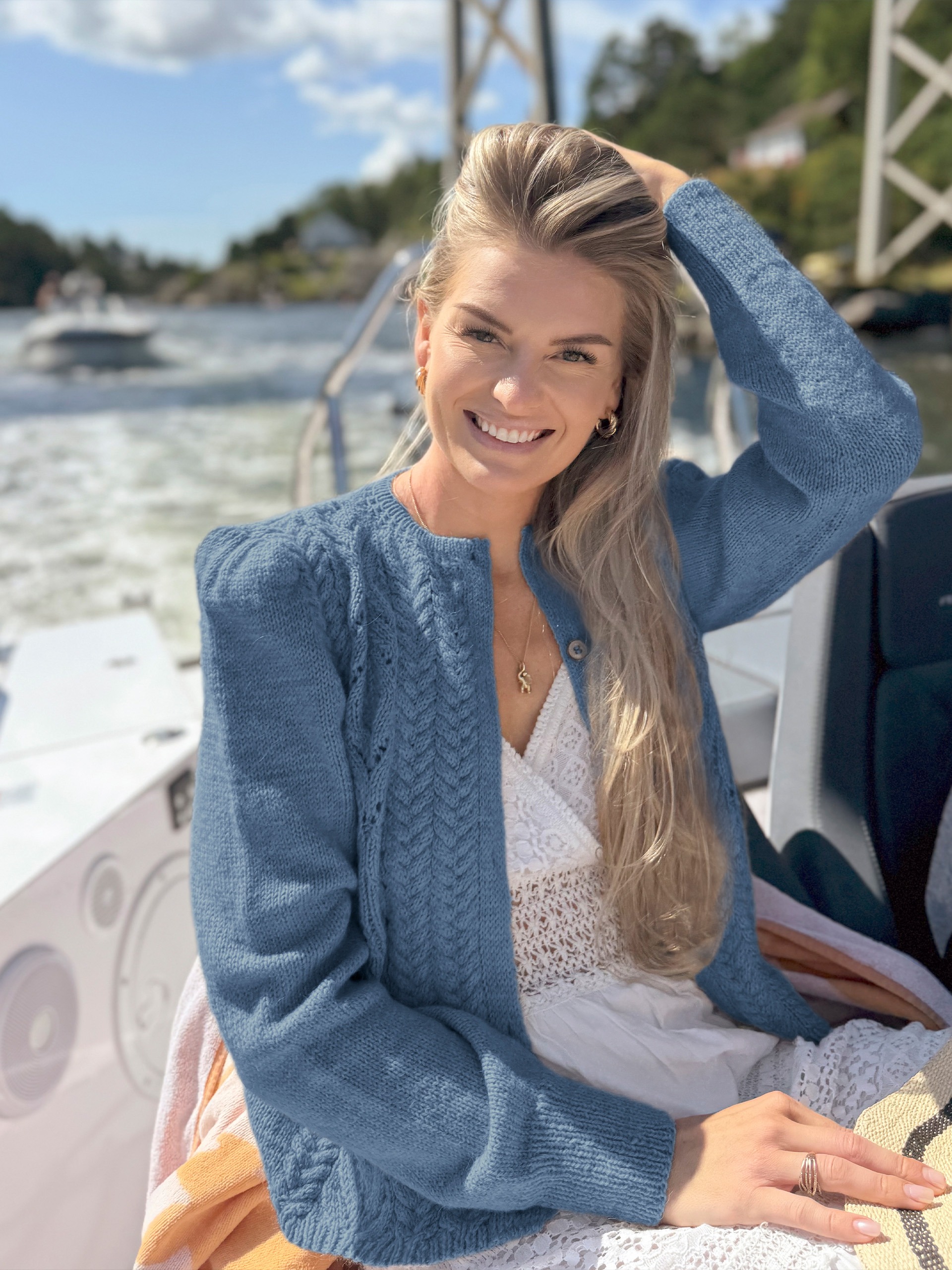 25-02f Tresser cardigan (Stay)