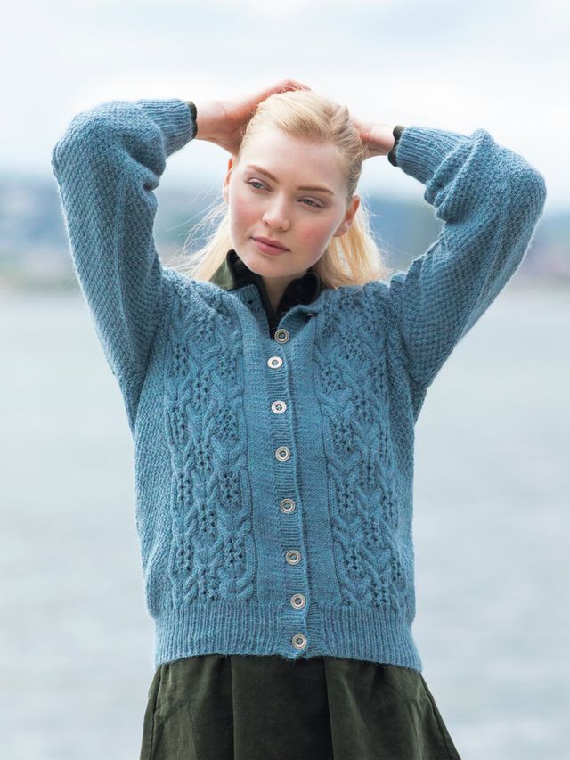 25-04a Paula cardigan