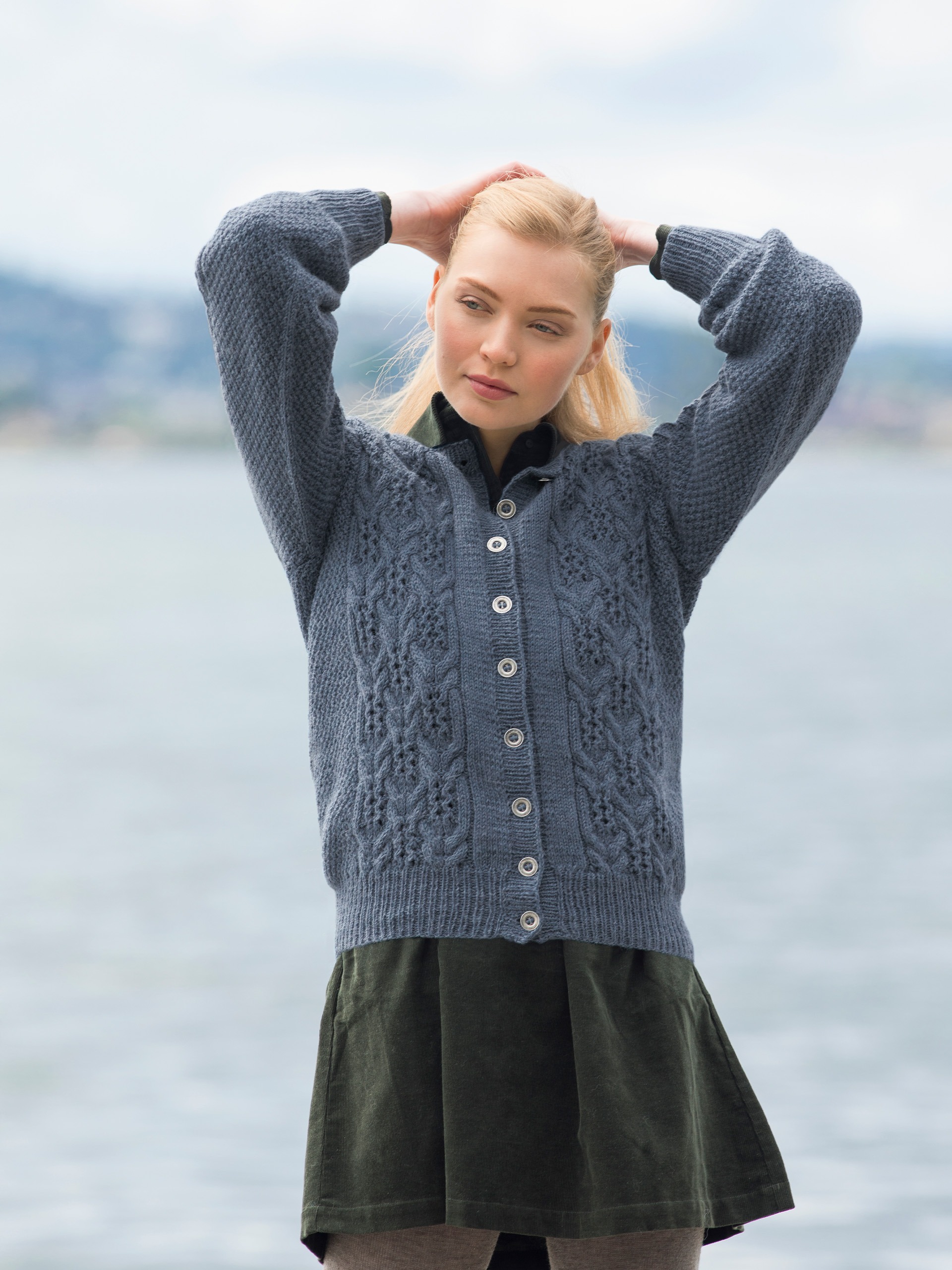 25-04e Paula cardigan