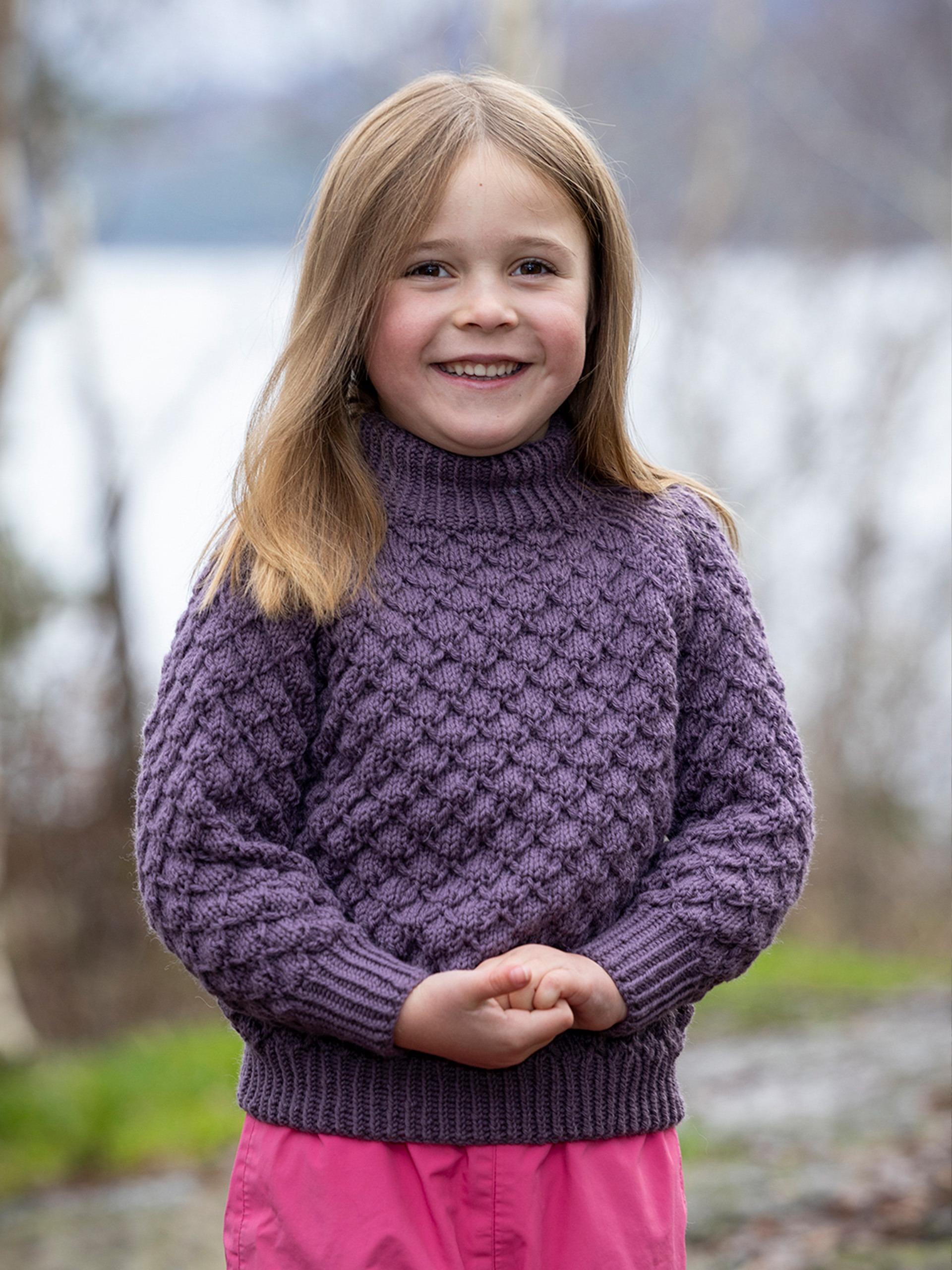 2525-4 Skumring genser