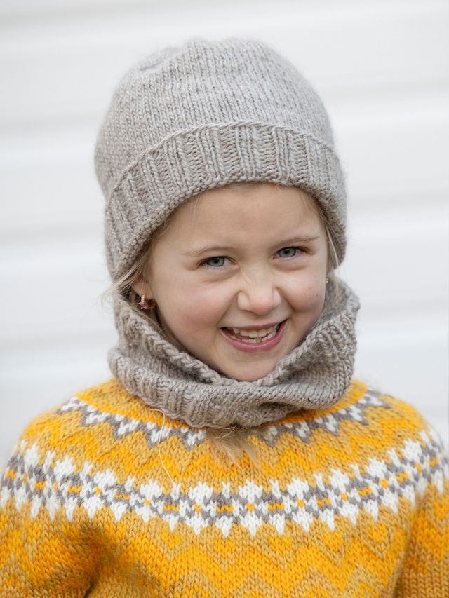 2602-2 Tundra lue og hals