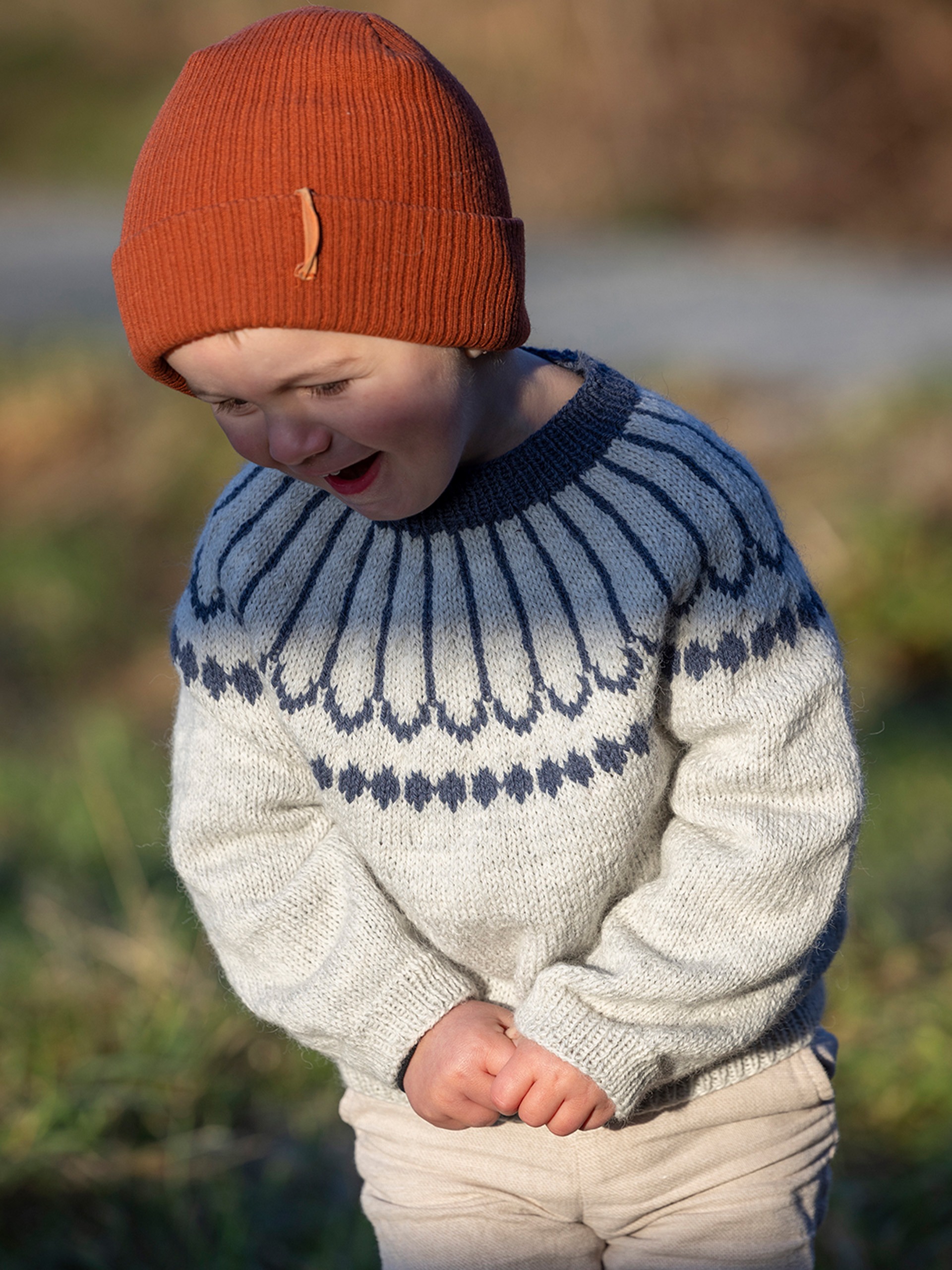 2603-10 Sløyfe genser