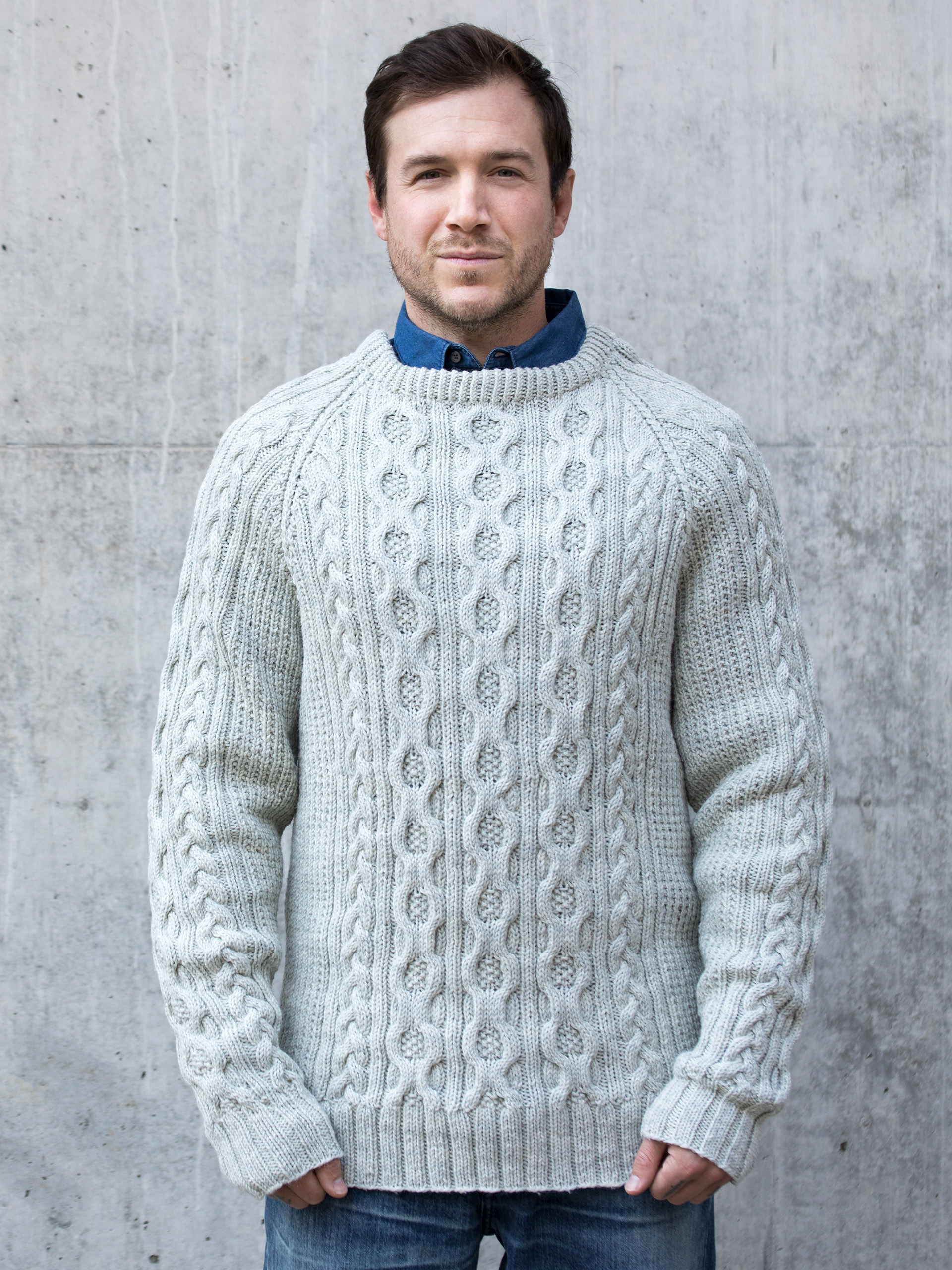 296-13c Familie genser