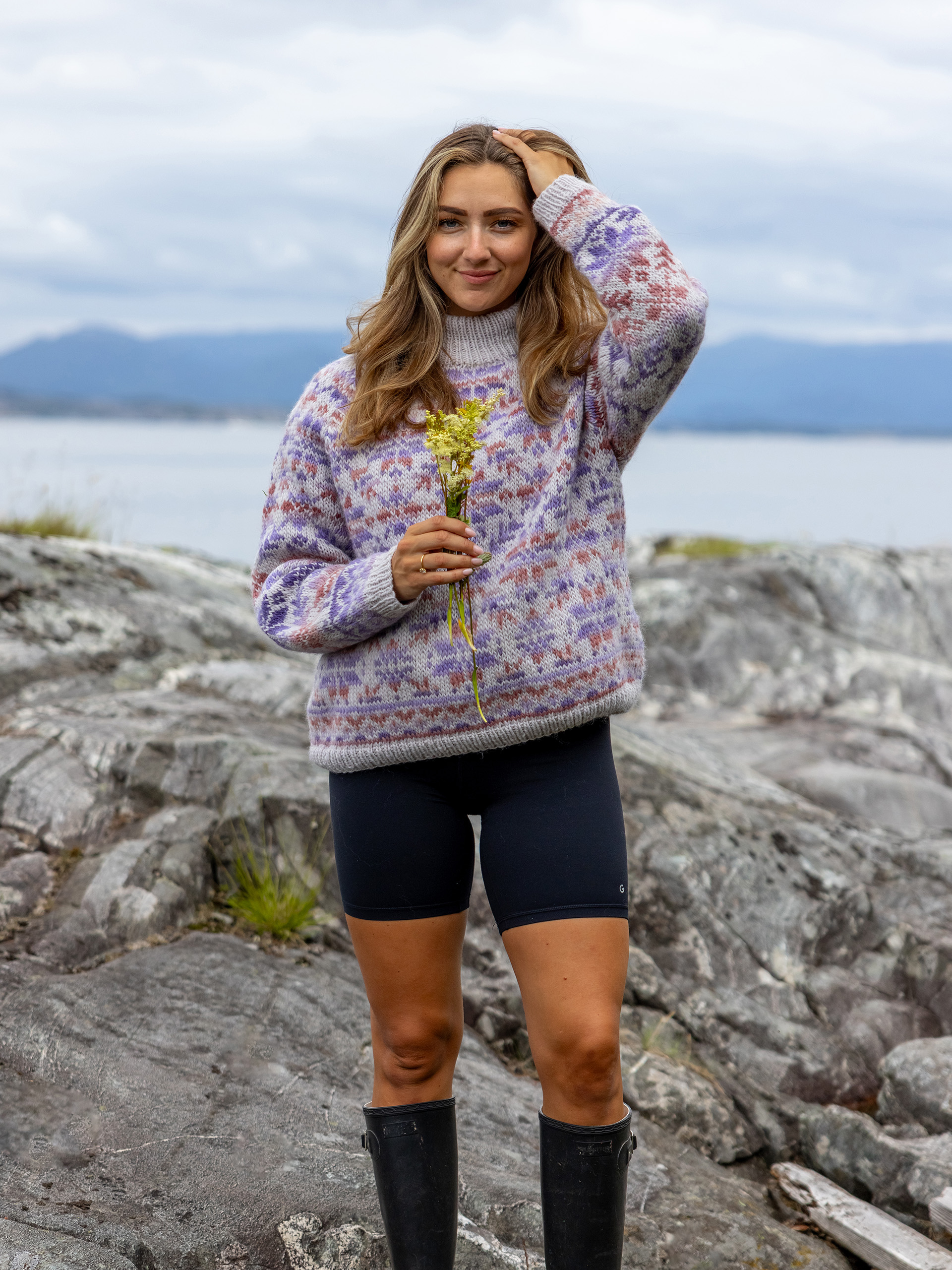 316-21c Carly genser (Older + Pretty Print)