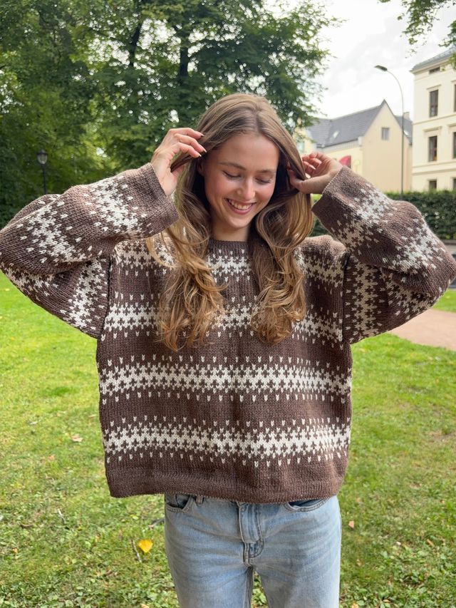 521TS-03b SANDOK mønster bluse