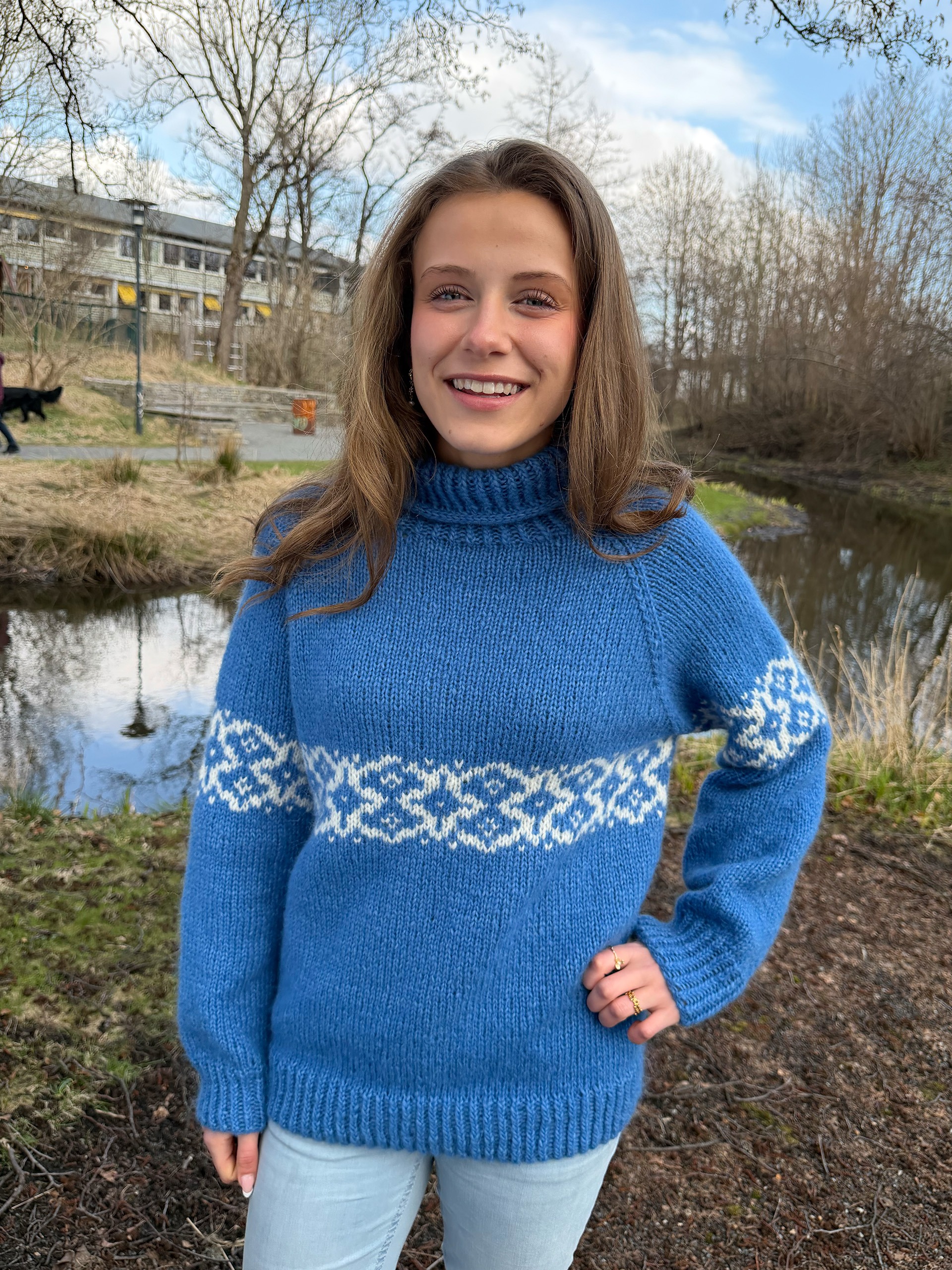 621VL-03b Vintra sweater