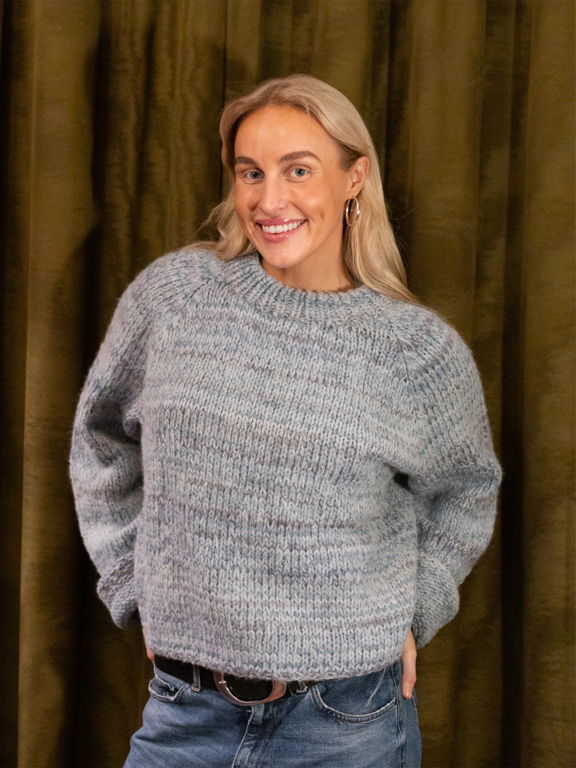 ØK 01-01a Øyunn raglansweater