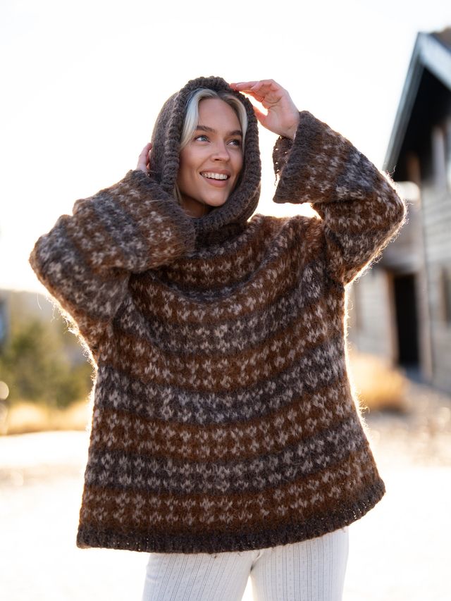 523V-04f Blome genser (Fnugg in Florence)