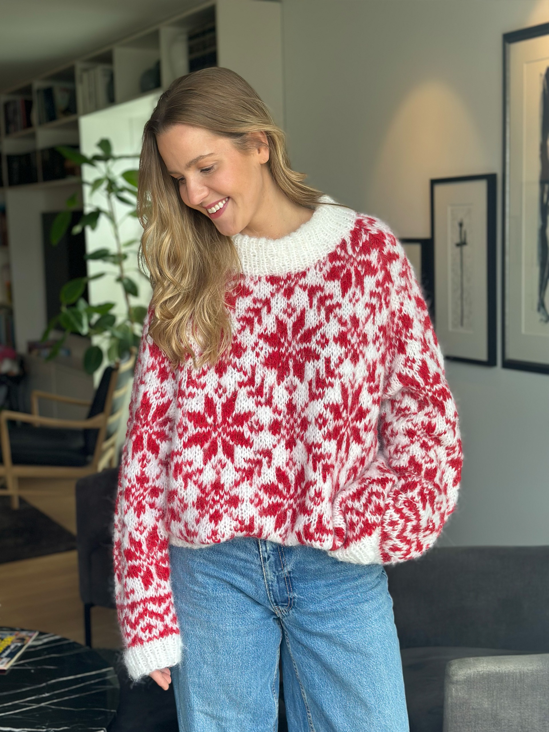 25-01 Carly Christmas genser