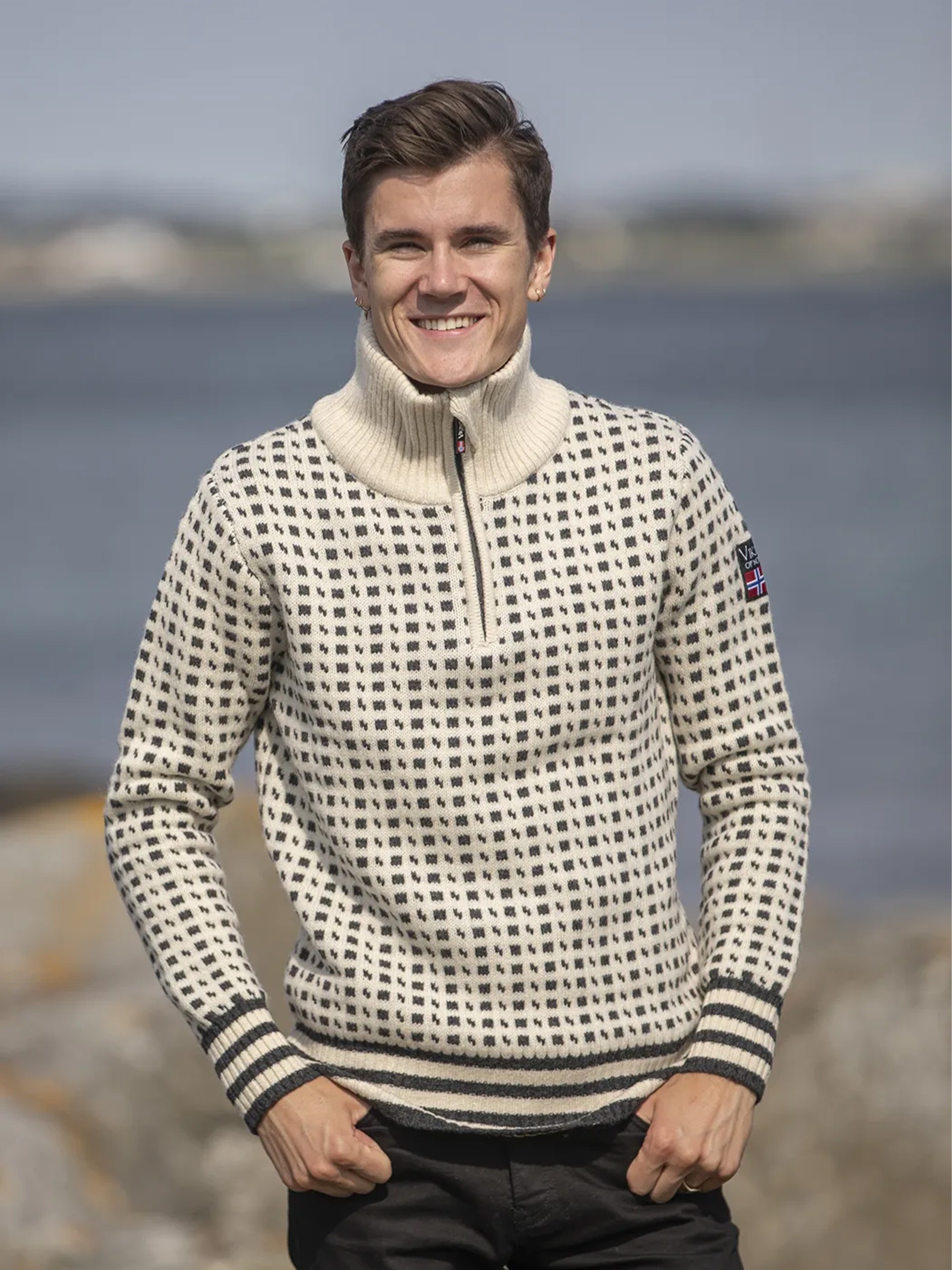 Str. XXXL – Islender uldsweater med lynlås