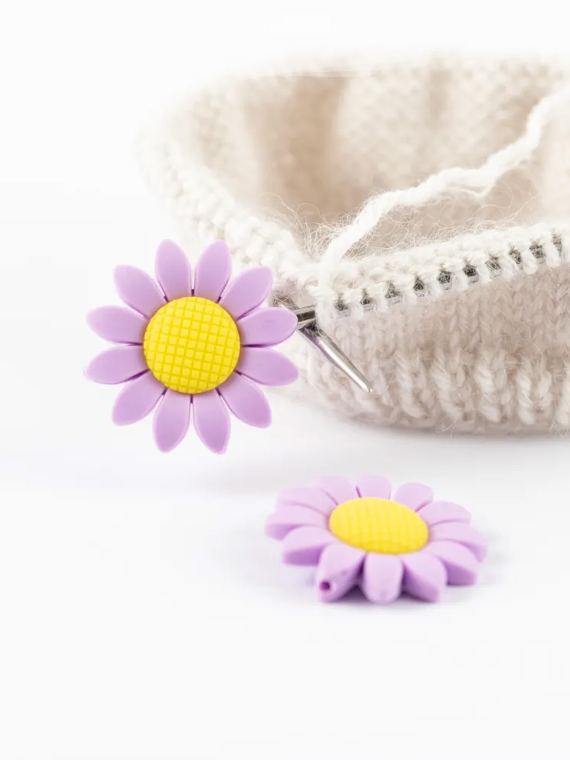 Maskestopper - lilla blomst