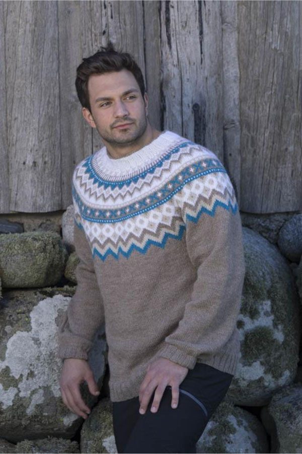 1708-14 Vang Sweater