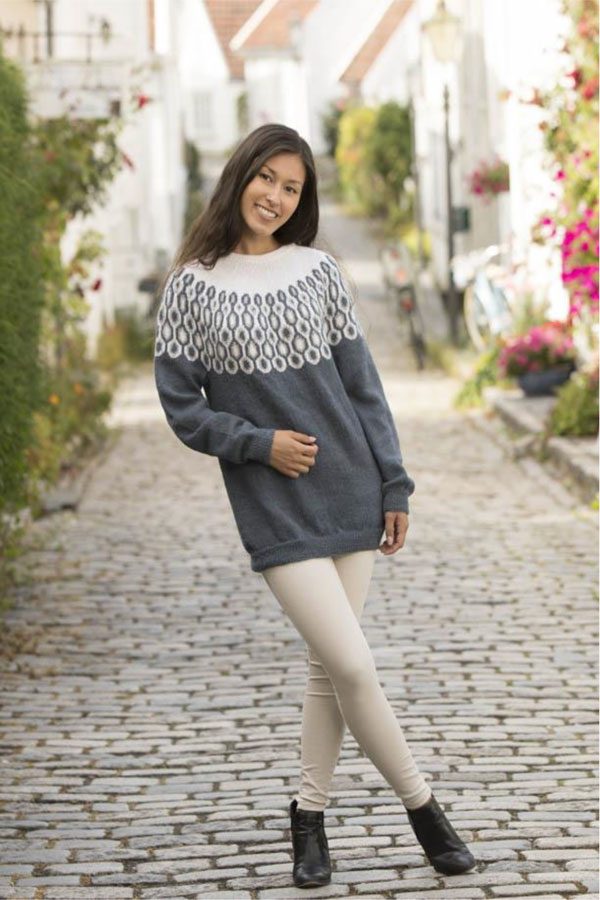 1816-4 Atter Sweater