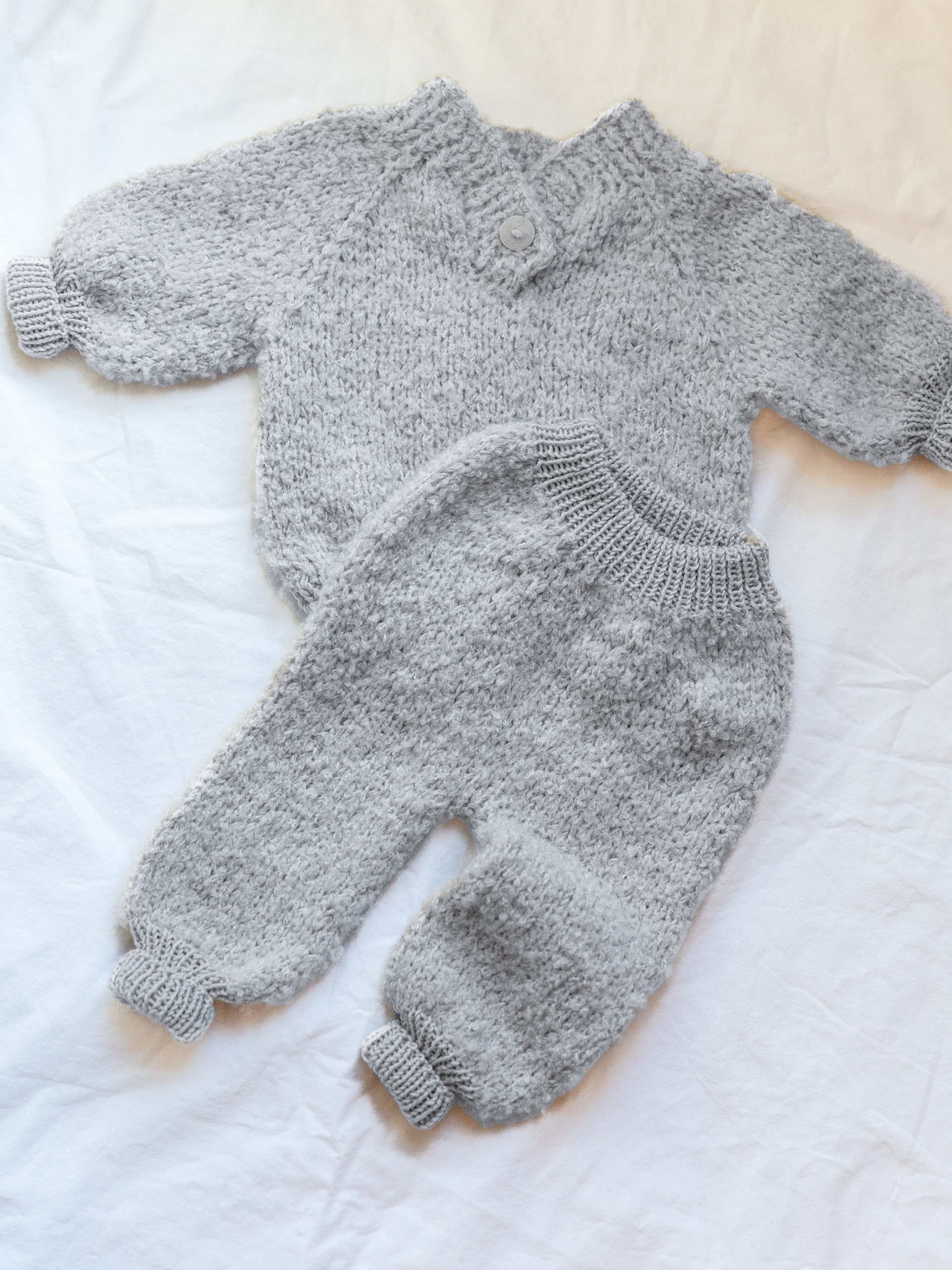 521V-03a WILLIE sæt 0-6 år